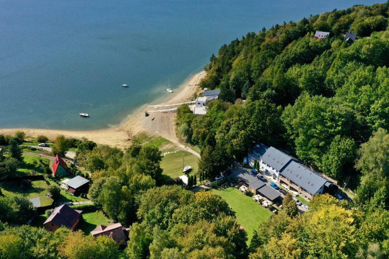 Hotel Zatoka Holcikovce Buitenkant foto